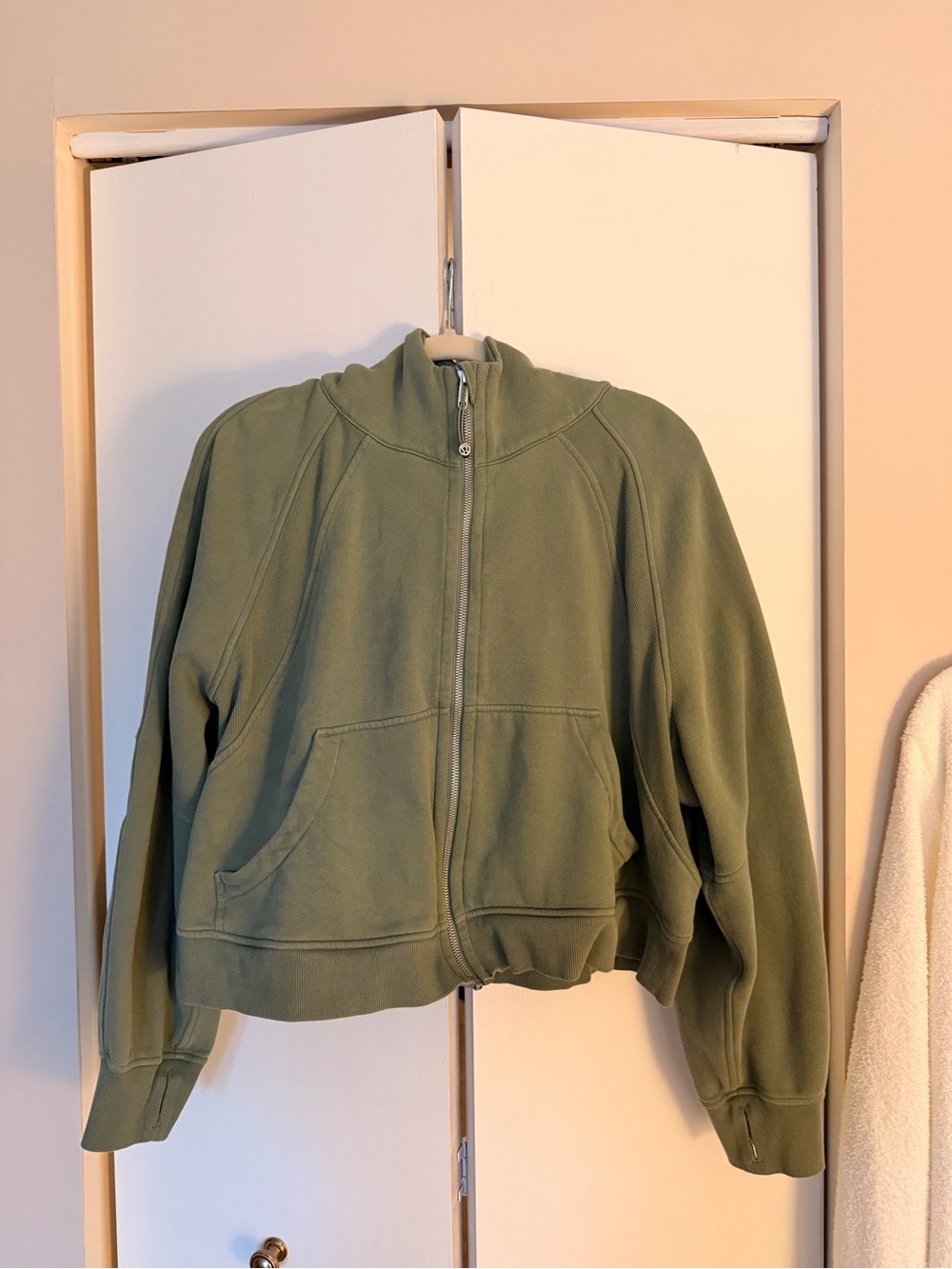 Lululemon Olive Zip-Front Women's Jacket